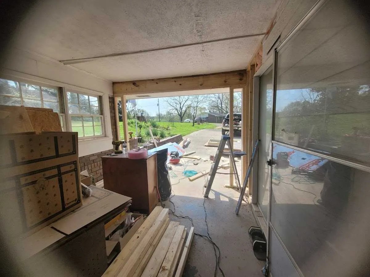 Air movers and dehumidifier for Water Mitigation Services in Morrilton